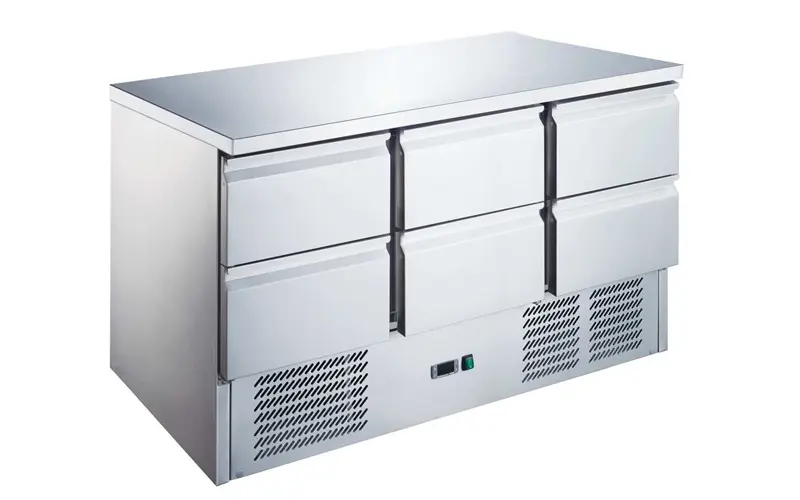 Gekoelde tafel inox positief 6 laden